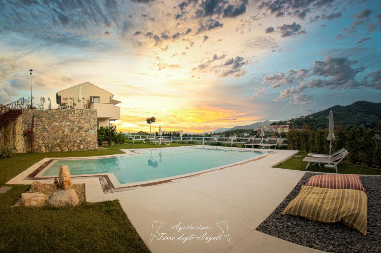 Villa Agriturismo Terre degli Angeli Pietra Ligure Exterior foto